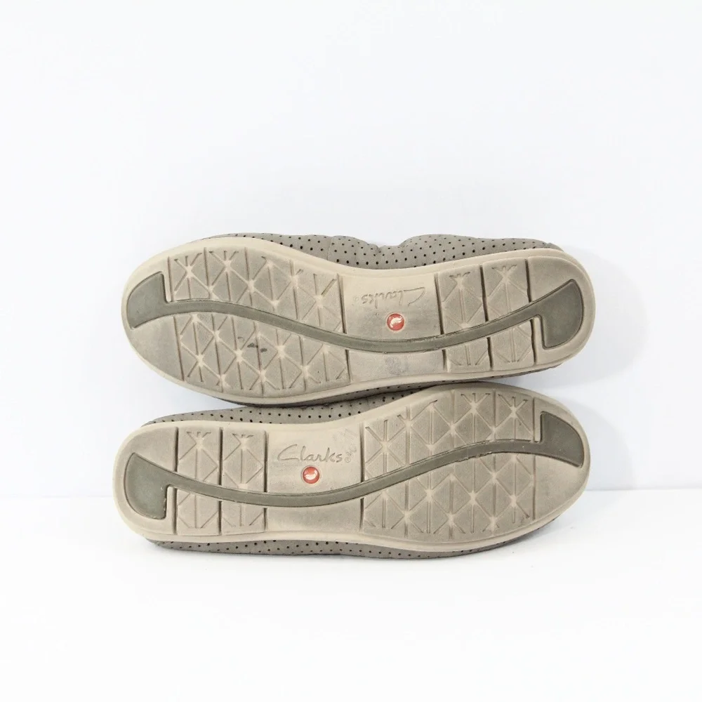 Clarks Unstructured Ballet Flats sz 6.5 Women Slip On Shoes casual work
